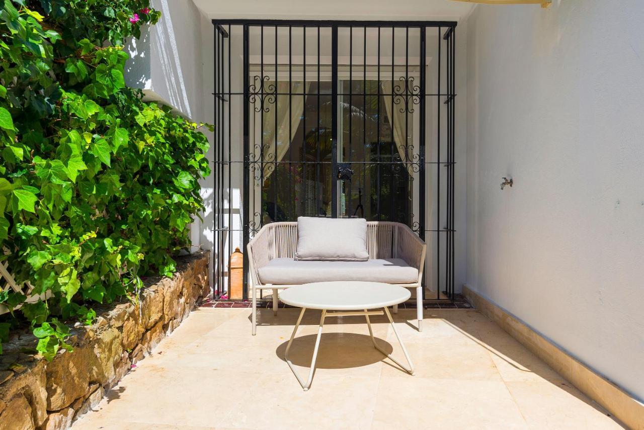 Elviria Playa White Pearl Beach ماربيا المظهر الخارجي الصورة