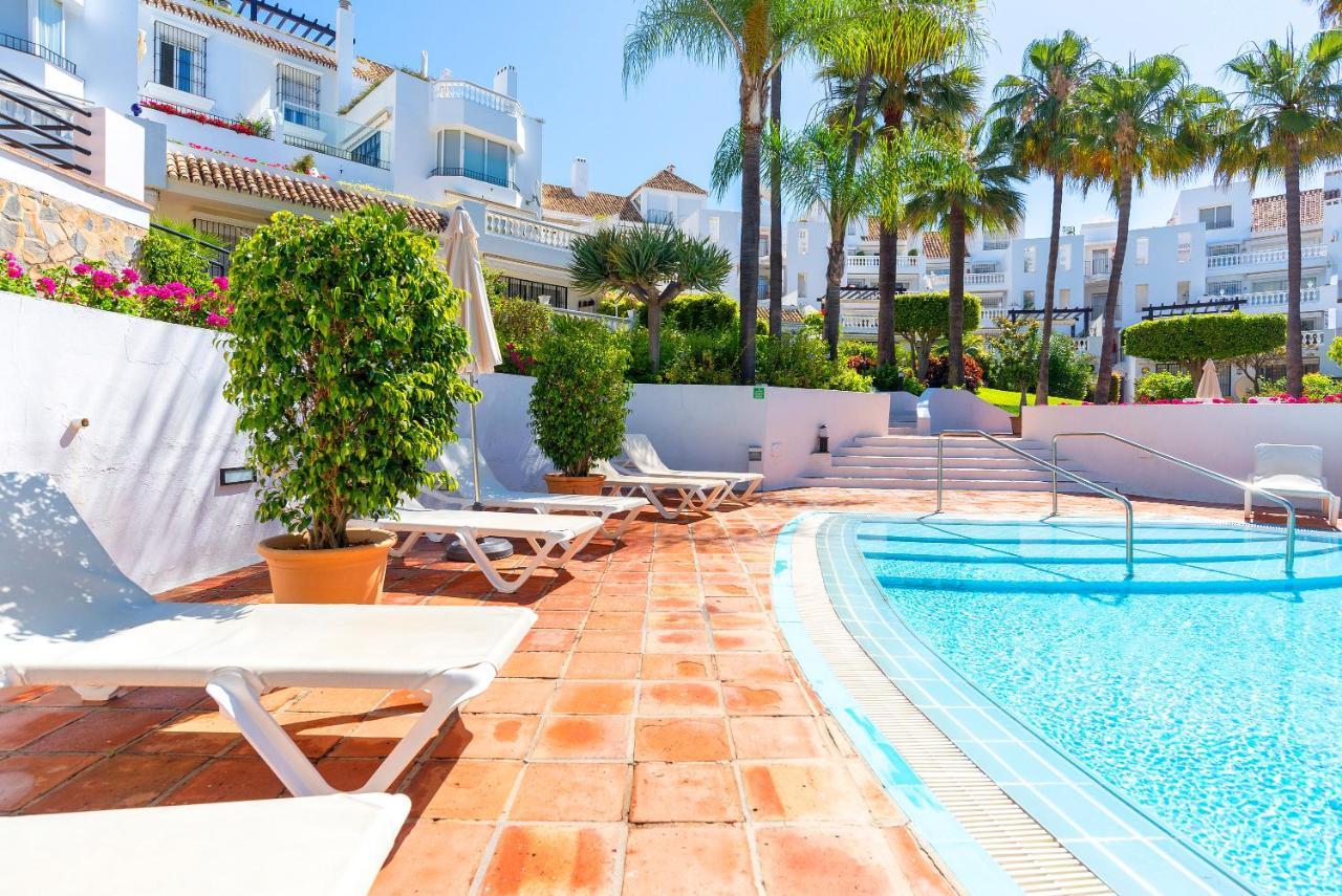 Elviria Playa White Pearl Beach ماربيا المظهر الخارجي الصورة