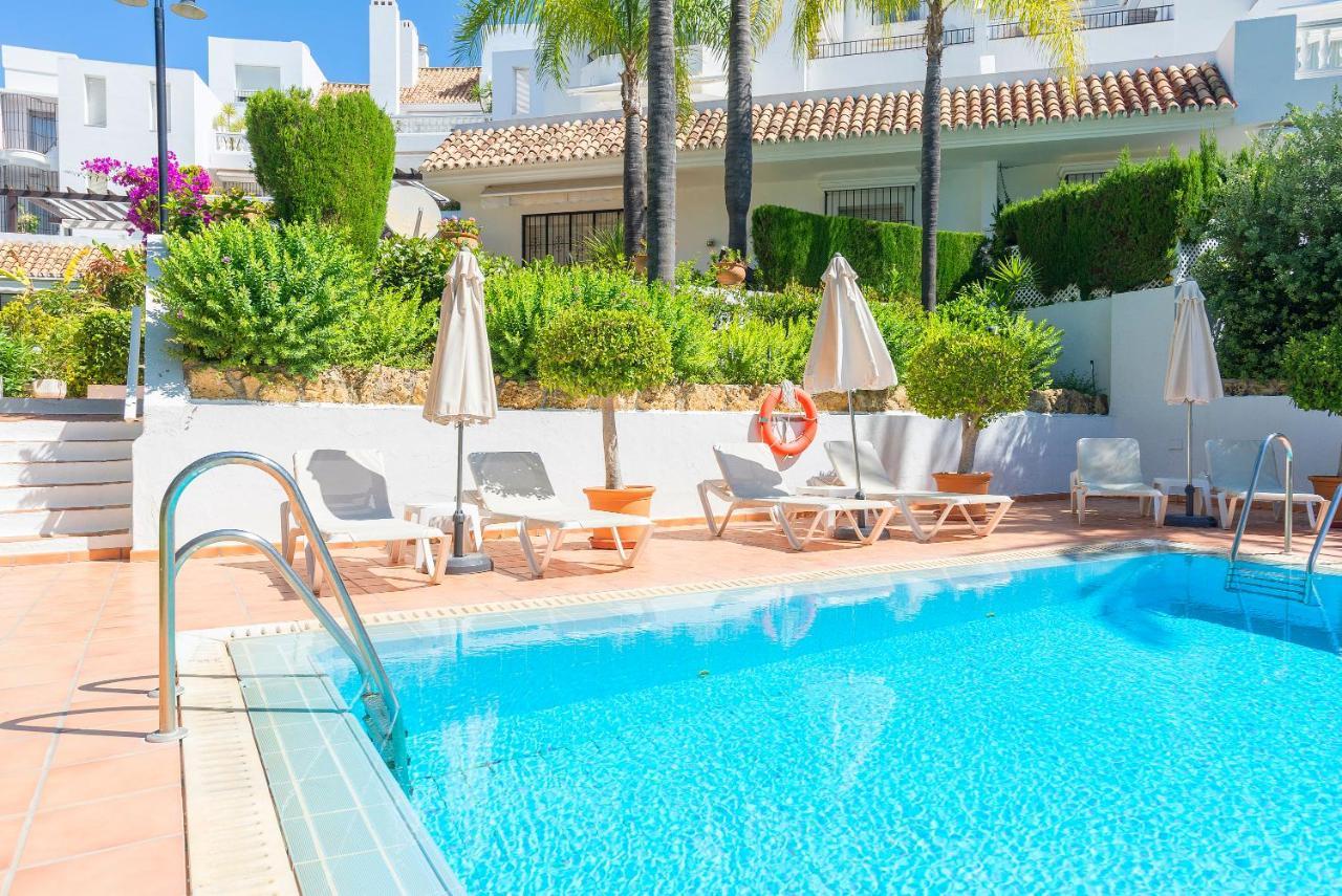Elviria Playa White Pearl Beach ماربيا المظهر الخارجي الصورة