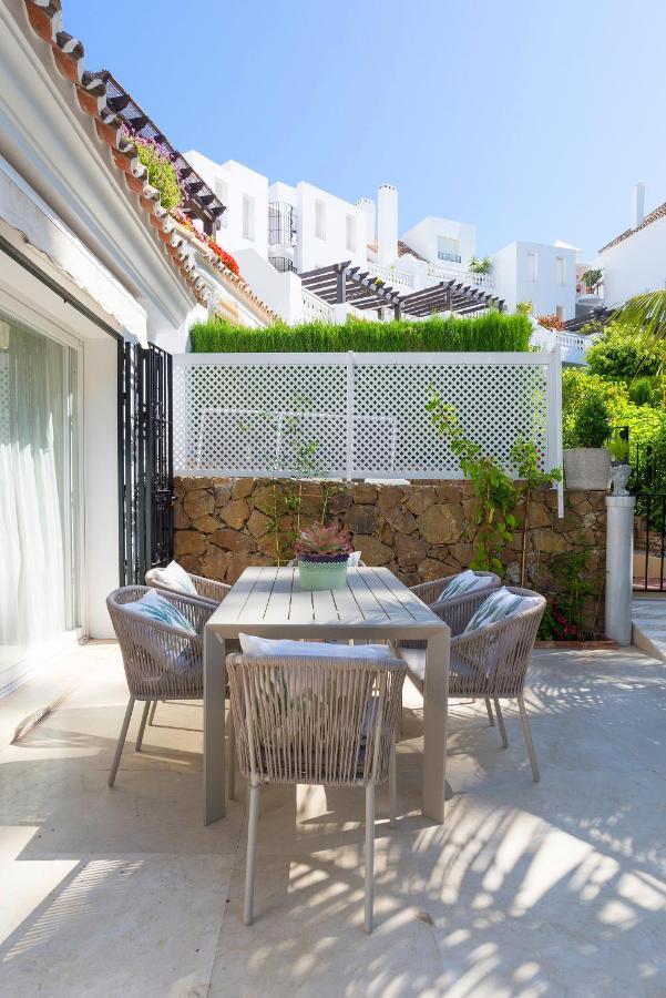 Elviria Playa White Pearl Beach ماربيا المظهر الخارجي الصورة