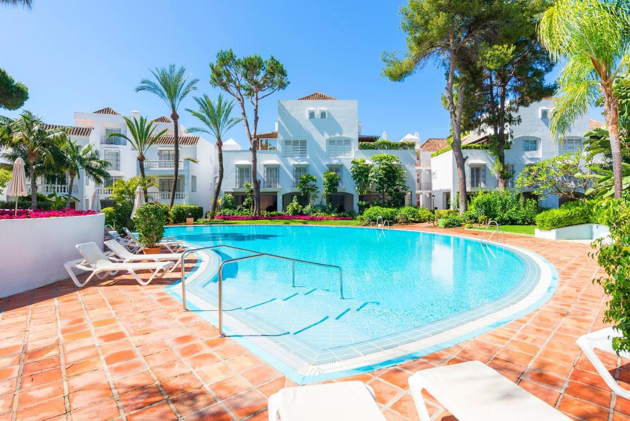 Elviria Playa White Pearl Beach ماربيا المظهر الخارجي الصورة