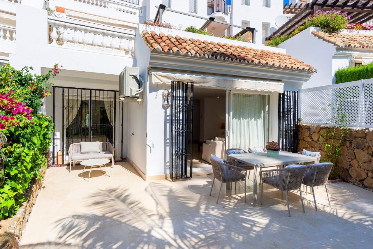 Elviria Playa White Pearl Beach ماربيا المظهر الخارجي الصورة